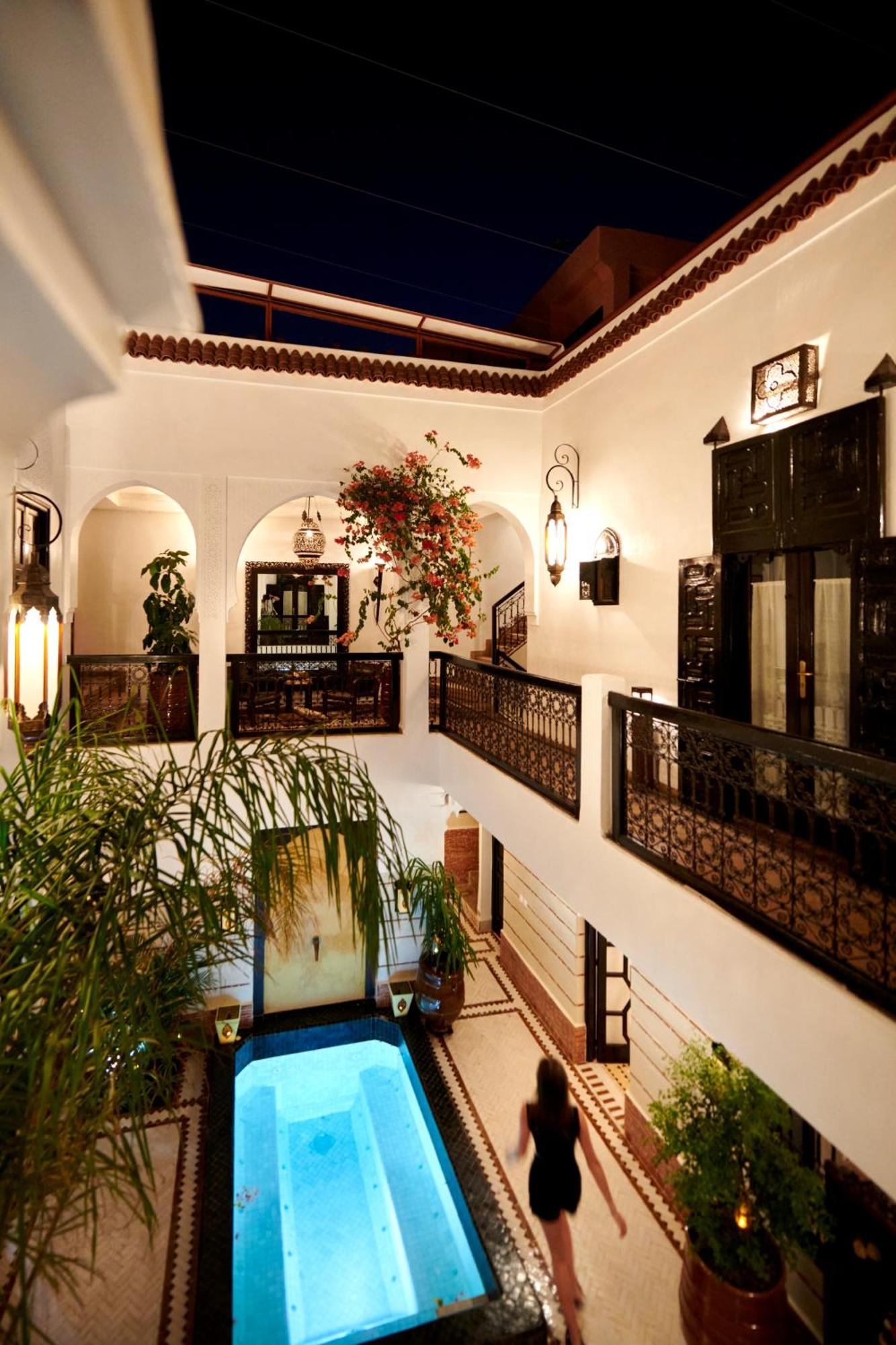 Riad Dar Amanza En Exclusivite Avec 4 Chambres Au Coeur De La Medina Marrakesz Zewnętrze zdjęcie